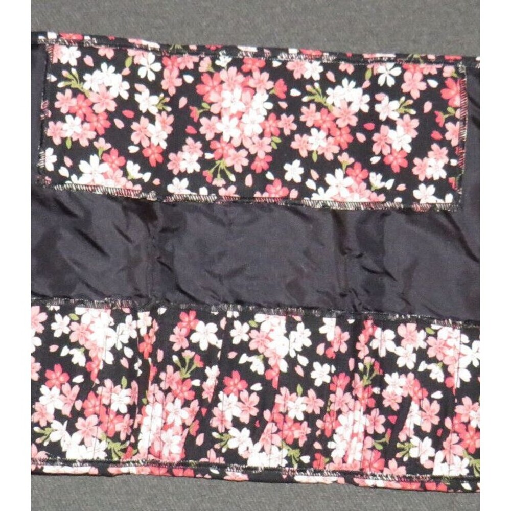 Floral Makeup Brush Roll Organizer Travel Bag - Picture 3 of 7